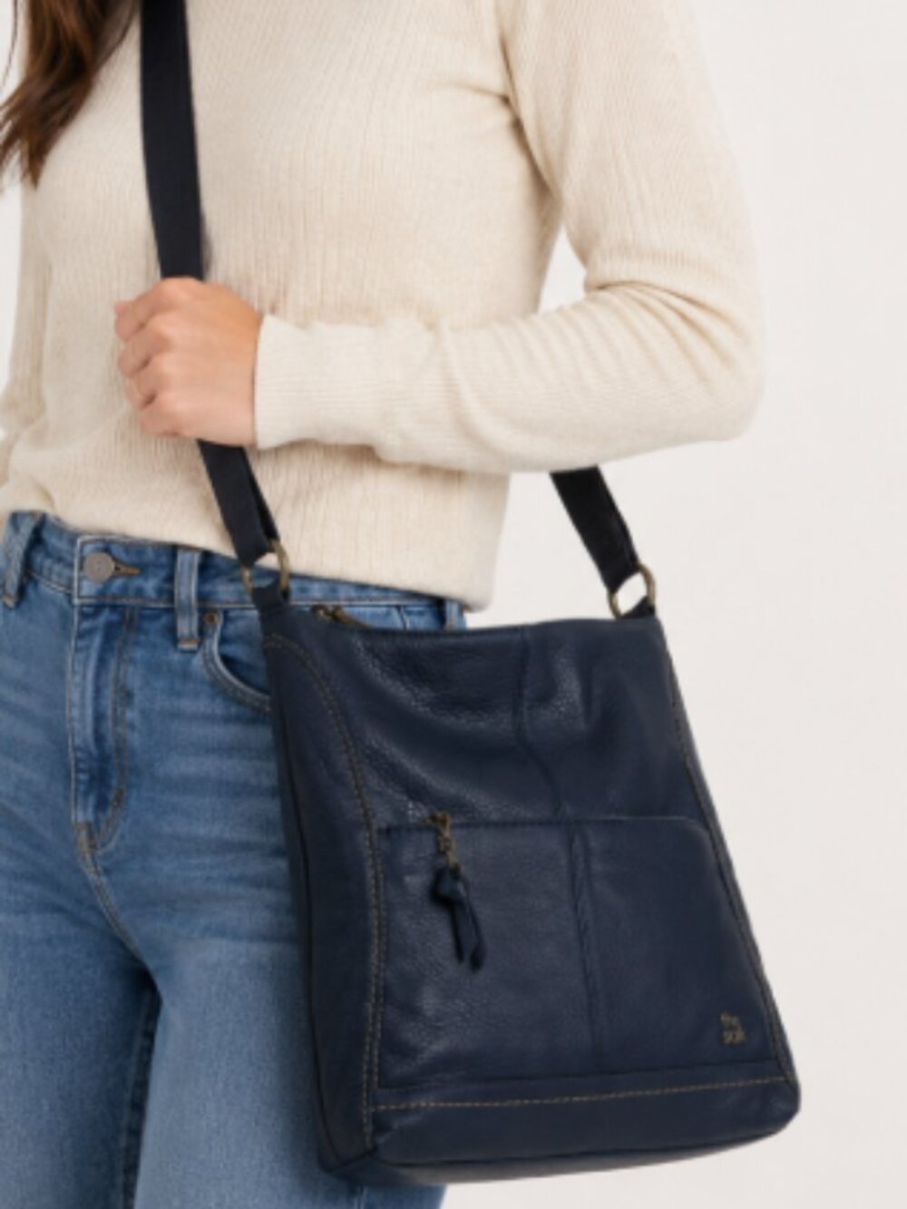 The Sak Indigo Lucia Crossbody Bag Leather Adjustable Strap Everyday Purse 11.5"